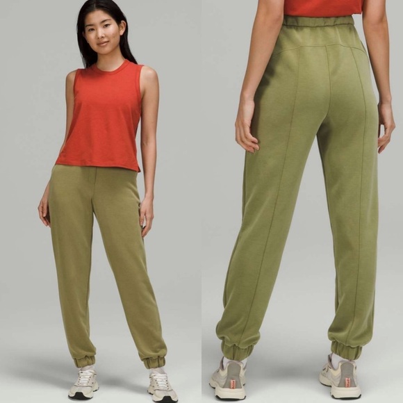 Lululemon Softstreme High Rise Relaxed Jogger Pant Bronze Green 12 Nwt - Picture 1 of 10